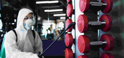 como limpiar suelo de goma gimnasio